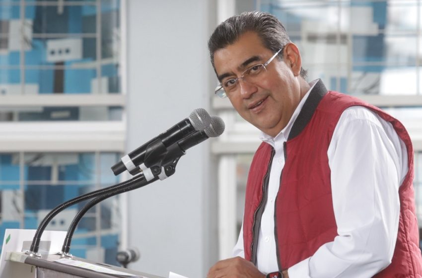  En Puebla, la educación es una prioridad: Sergio Salomón