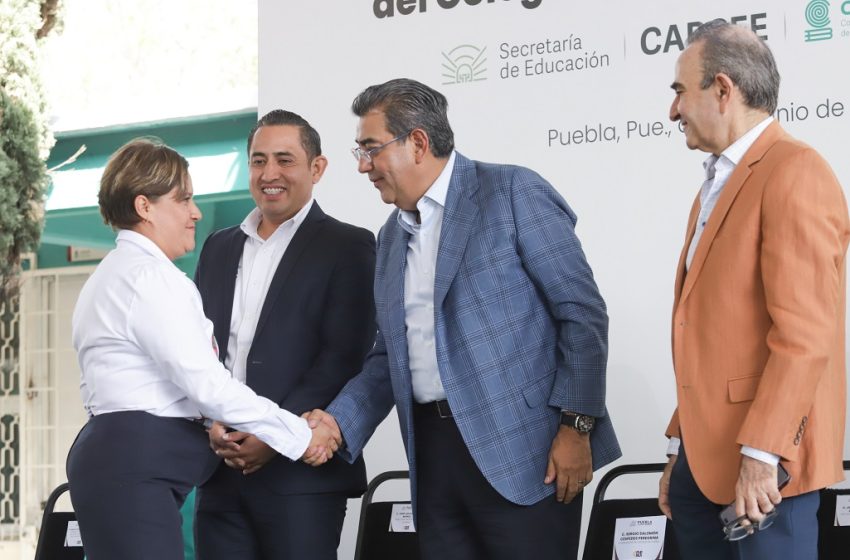 En beneficio de las y los estudiantes, gobierno hace equipo con padres de familia: Sergio Salomón