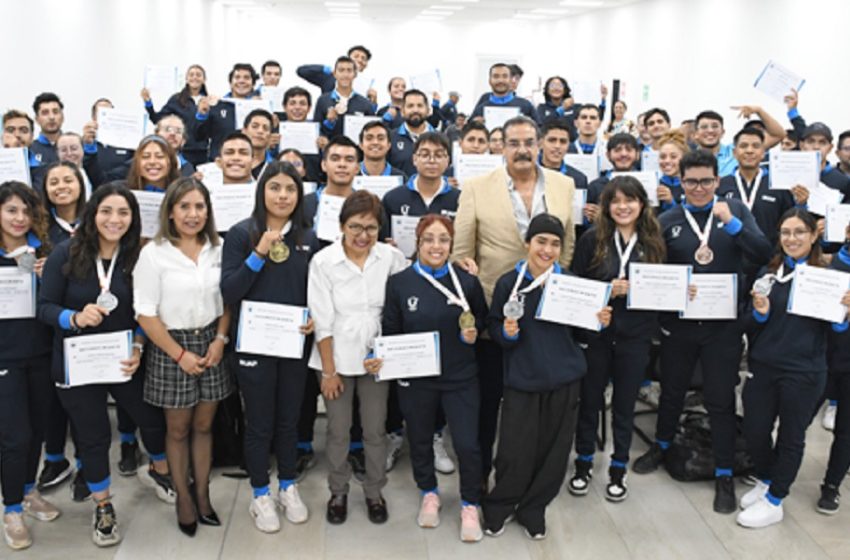  Entrega Rectora Lilia Cedillo estímulos a estudiantes que compitieron en la Universiada Nacional 2024