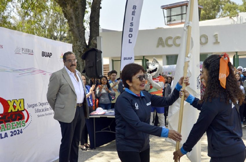  Entrega Rectora Lilia Cedillo uniformes a equipos representativos BUAP que participarán en JUDENEMS Puebla 2024