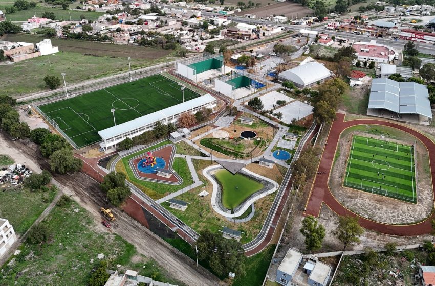  Genera gobierno de Puebla oportunidades de desarrollo en 217 municipios: Sergio Salomón
