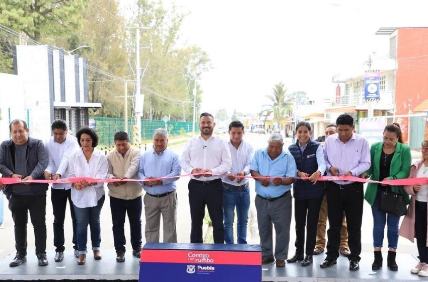  Gobierno municipal entrega rehabilitación del bulevar Xonacatepec
