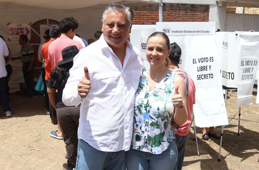  Emite su voto Fernando Morales, pide a sus adversarios tener mesura y esperar resultados