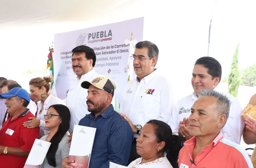  Sergio Salomón inaugura la rehabilitación de la carretera Puebla- Jalapa
