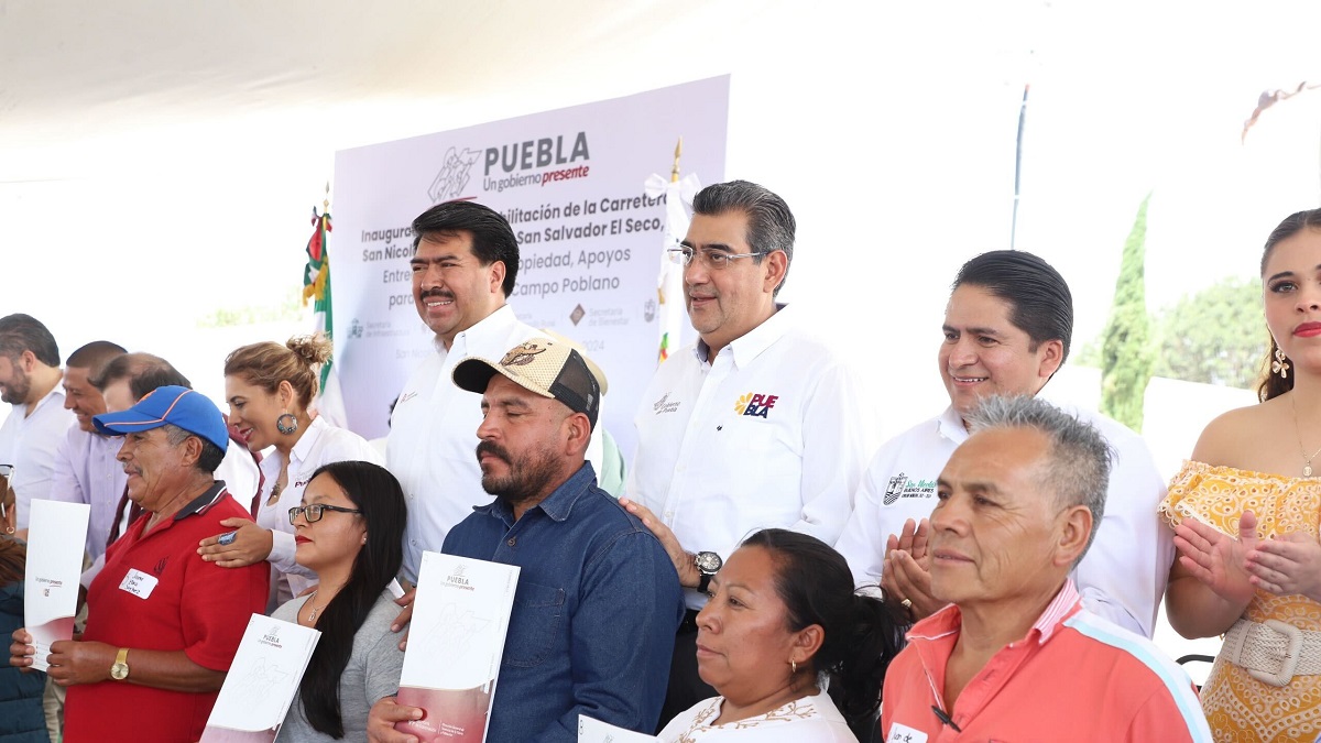 Sergio Salomón inaugura la rehabilitación de la carretera Puebla- Jalapa