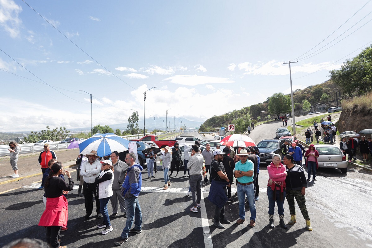 Tras seis horas de bloqueo, reabren Periférico Ecológico por manifestación de vecinos de Haras