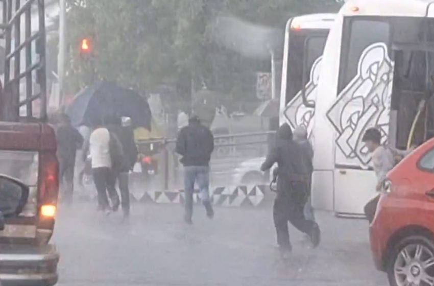  ¡Tormenta Devastadora! Ciclón UNO Desata Lluvias Torrenciales y Granizo en Puebla (VIDEOS)