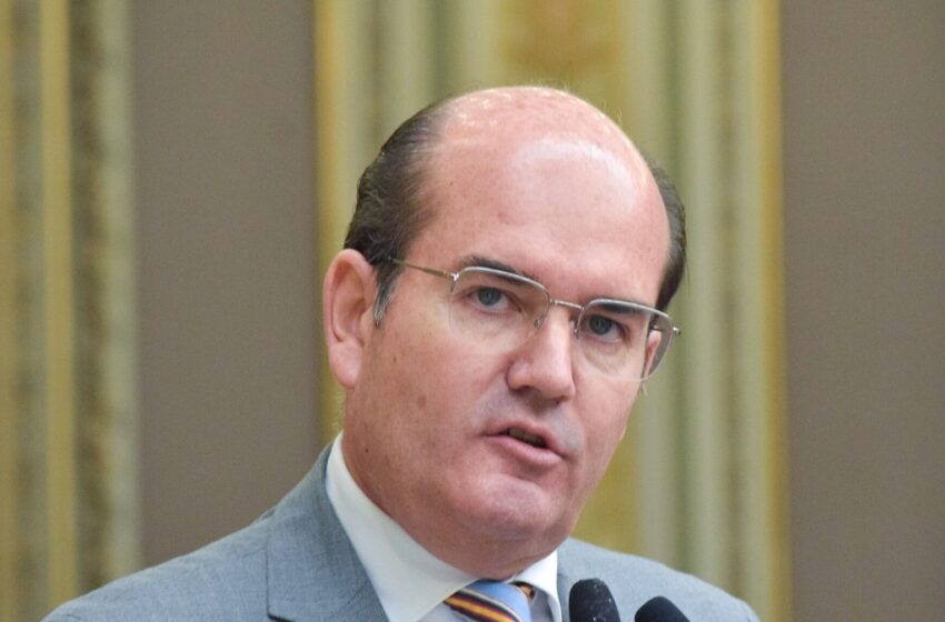  Diputado Fernando Sánchez acusa a funcionario de Tehuacán por amenazarlo de muerte