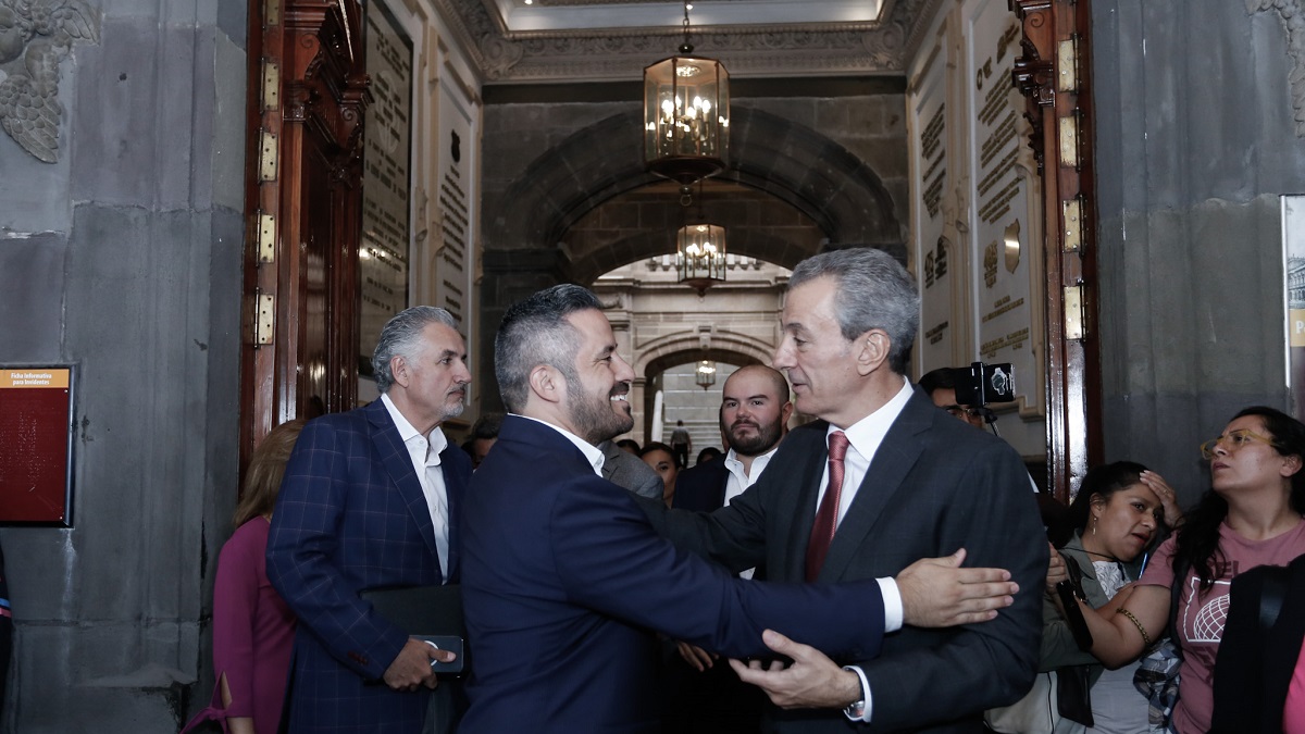 Esta semana arrancan las mesas de transición para la entrega del Ayuntamiento de Puebla