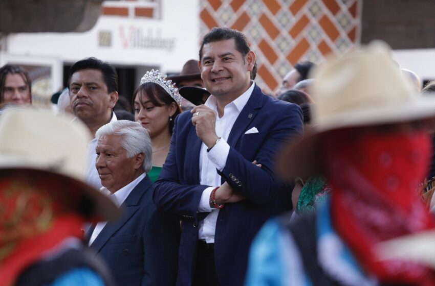  Gobierno de transición impulsará la cultura y el desarrollo integral en Puebla: Alejandro Armenta