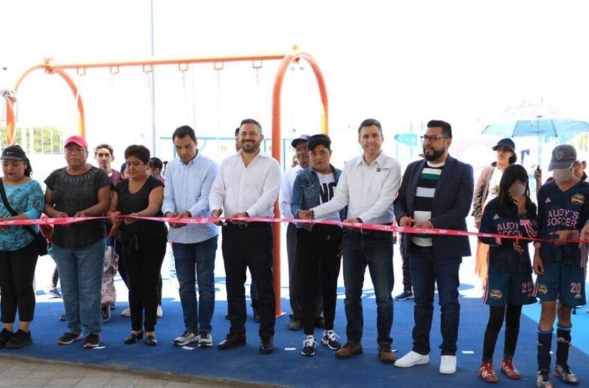  Gobierno municipal de Puebla inaugura canchas deportivas en San Jerónimo Caleras