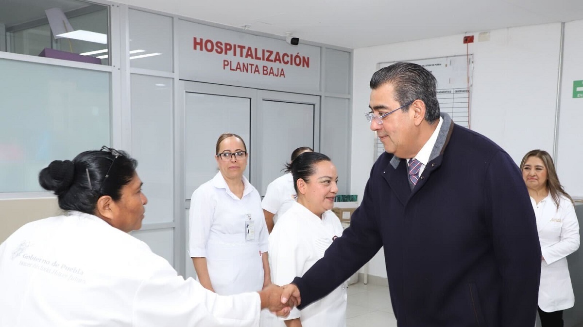 Inicia Sergio Salomón entrega de credenciales del programa IMSS Bienestar