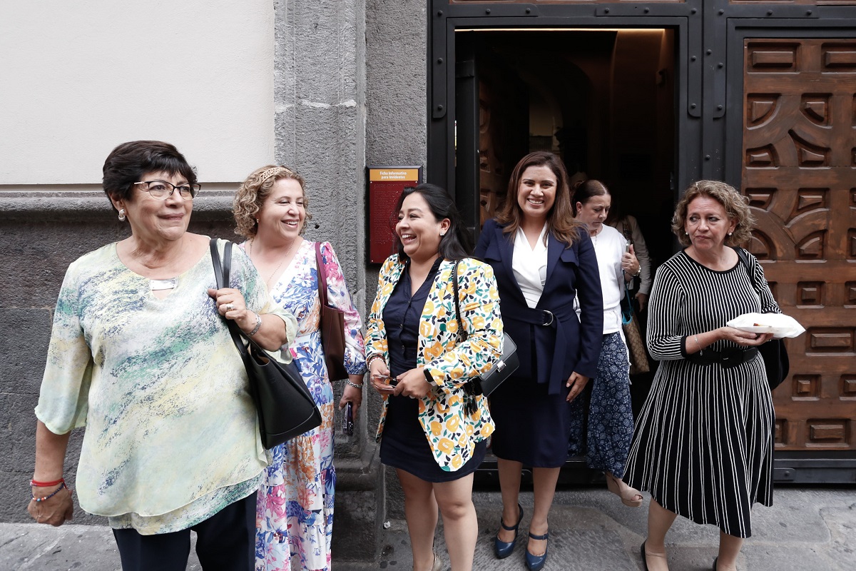 Plantea Armenta a diputados locales aprobar reingeniería al gobierno de Puebla