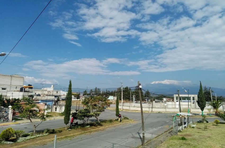  Encuentran cuerpo de una mujer semienterrado en un fraccionamiento de Huejotzingo, Puebla