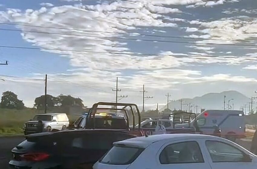  Hallan Dos Cuerpos Emboletados en Carretera Acajete-Amozoc, Puebla
