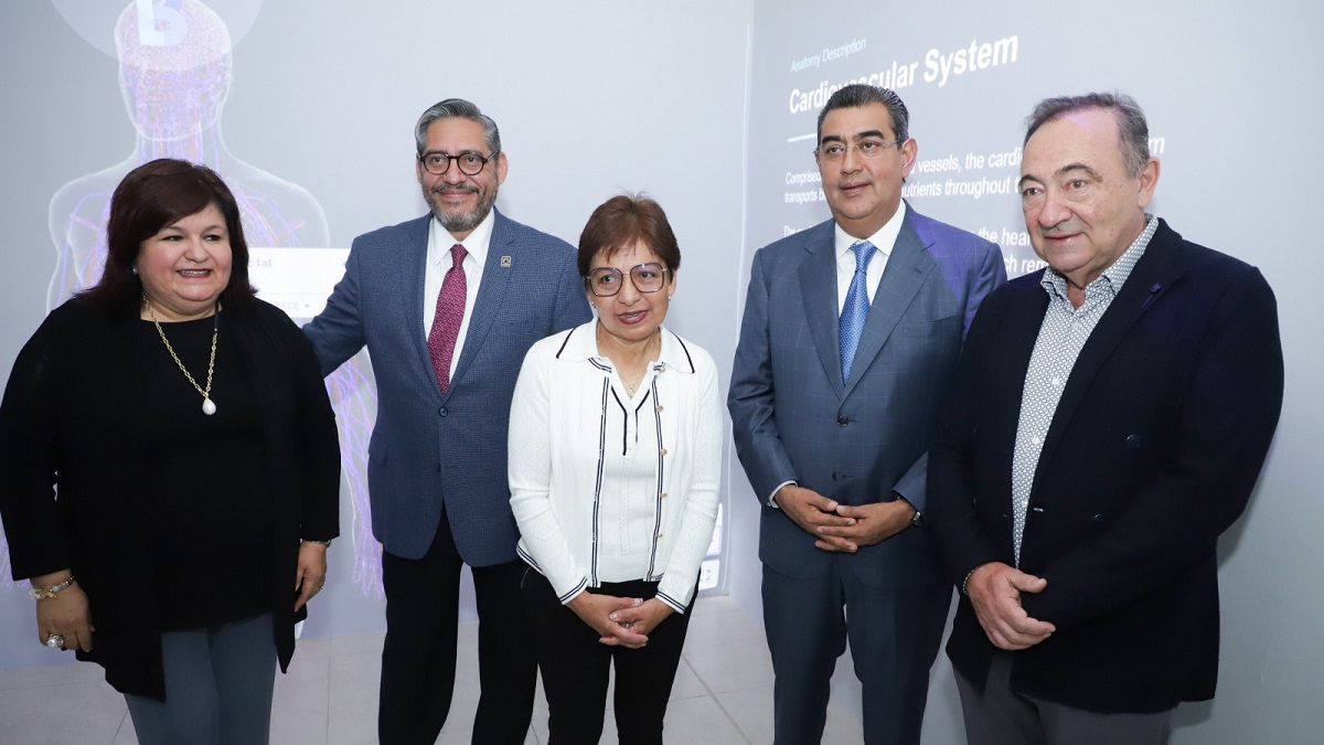 Anuncia Sergio Salomón inversión de 250 mdp para intervención de preparatorias BUAP