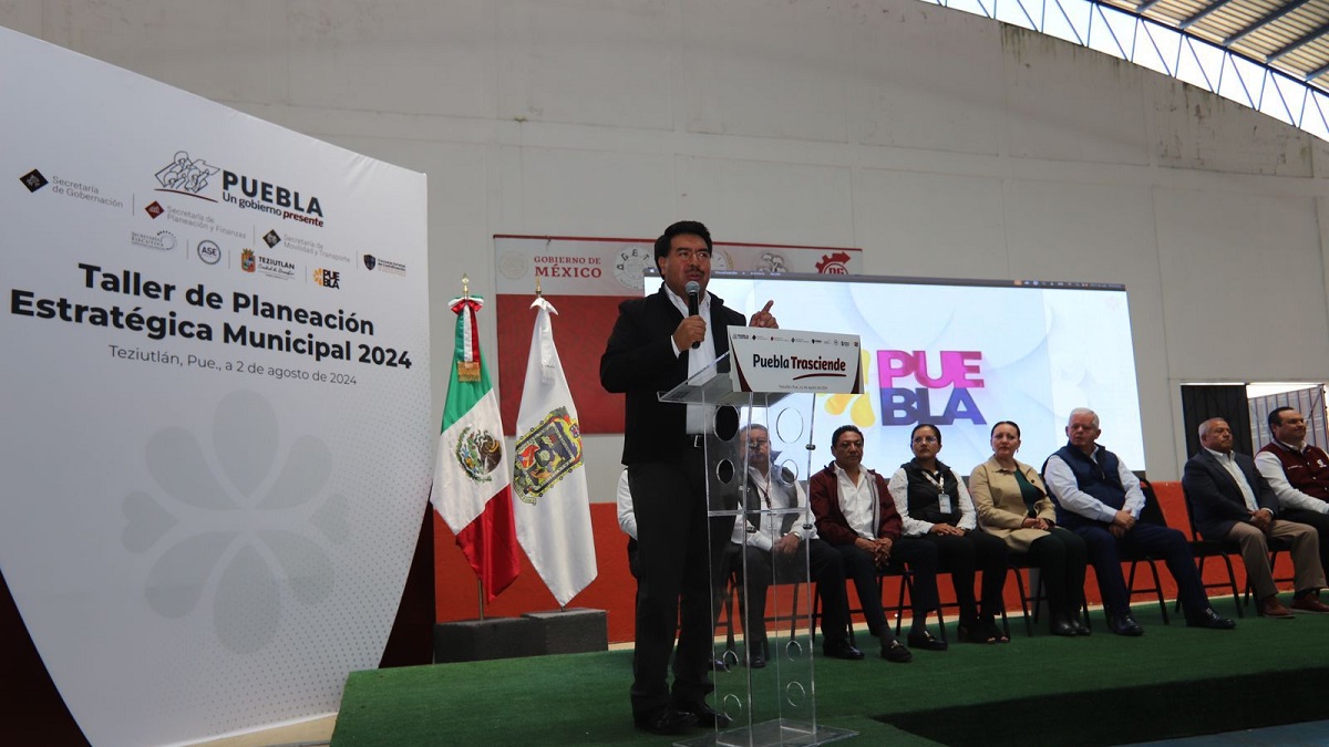 Con capacitación, gobierno estatal promueve paz social en Zacapoaxtla y Teziutlán