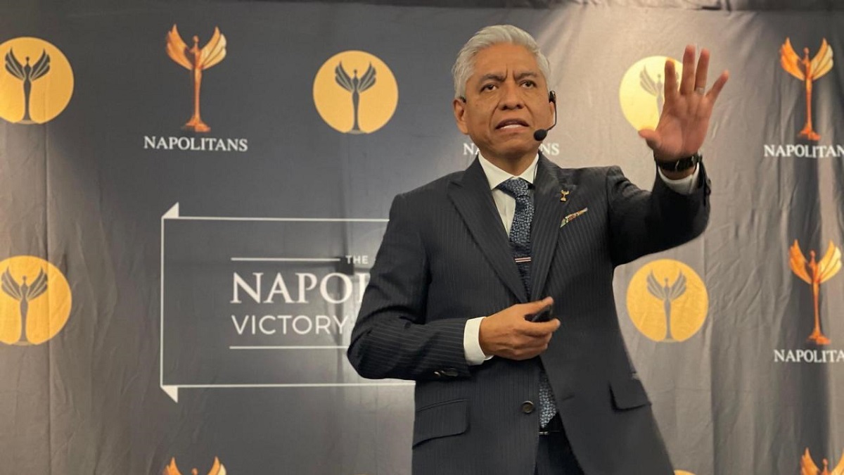 Presentan en Washington la estrategia electoral de Alejandro Armenta utilizada en Puebla