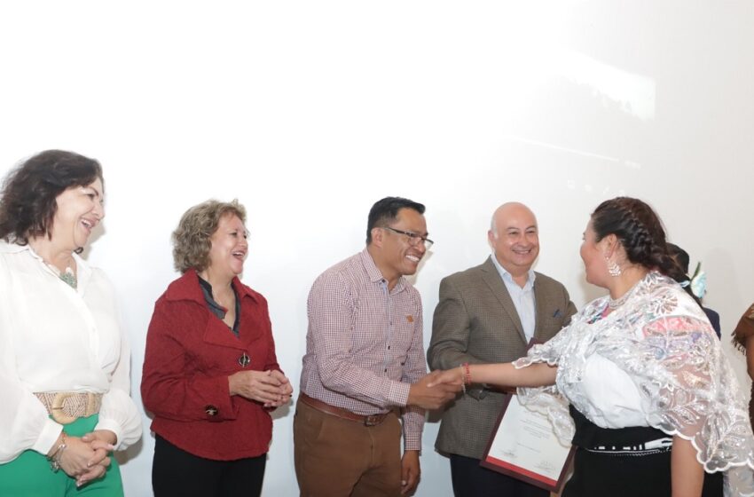  Presentan en el Congreso Investigación sobre Identidad Gastronómica de Zacatlán
