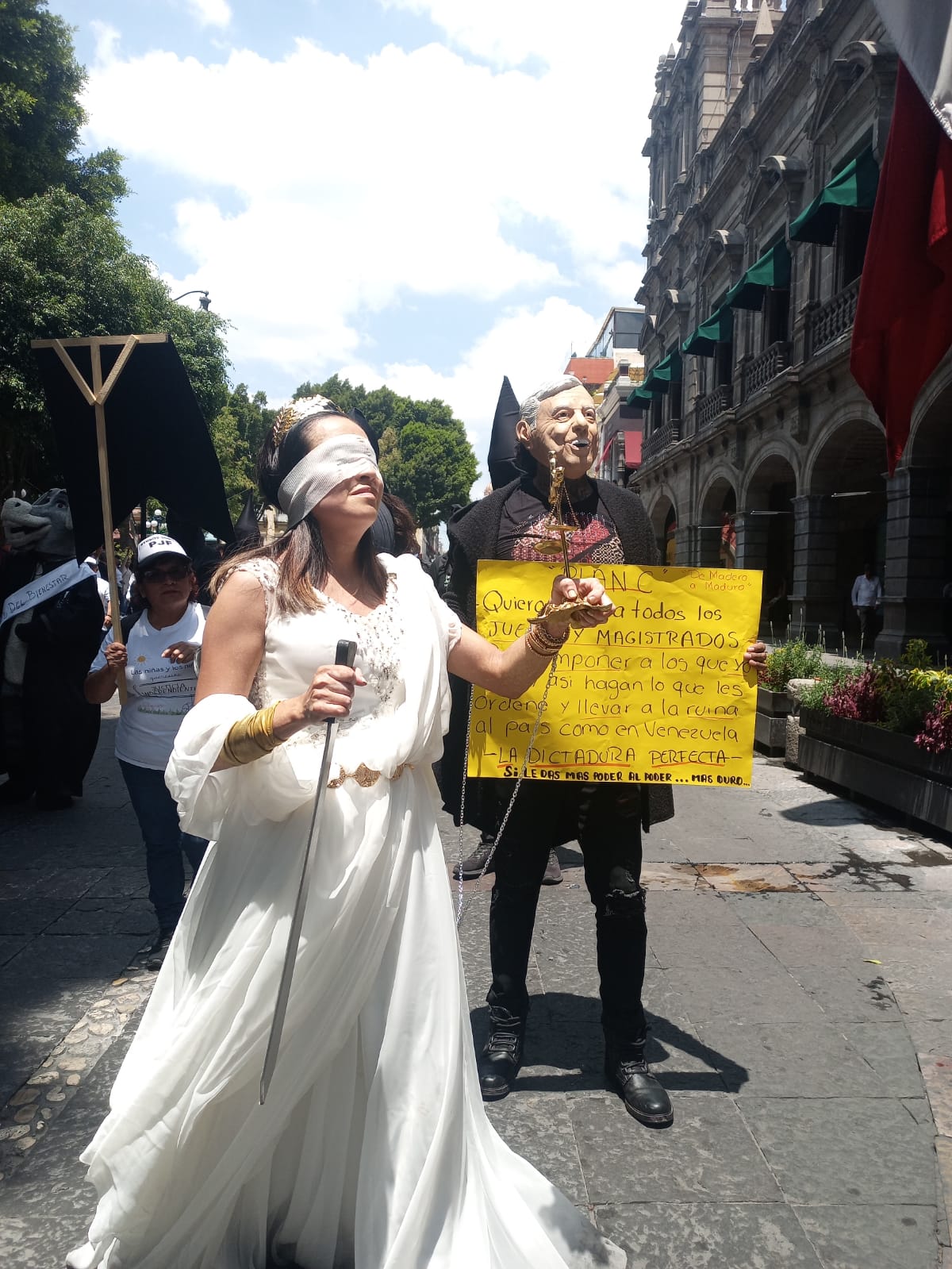 Puebla se suma a la marcha nacional contra la Reforma Judicial