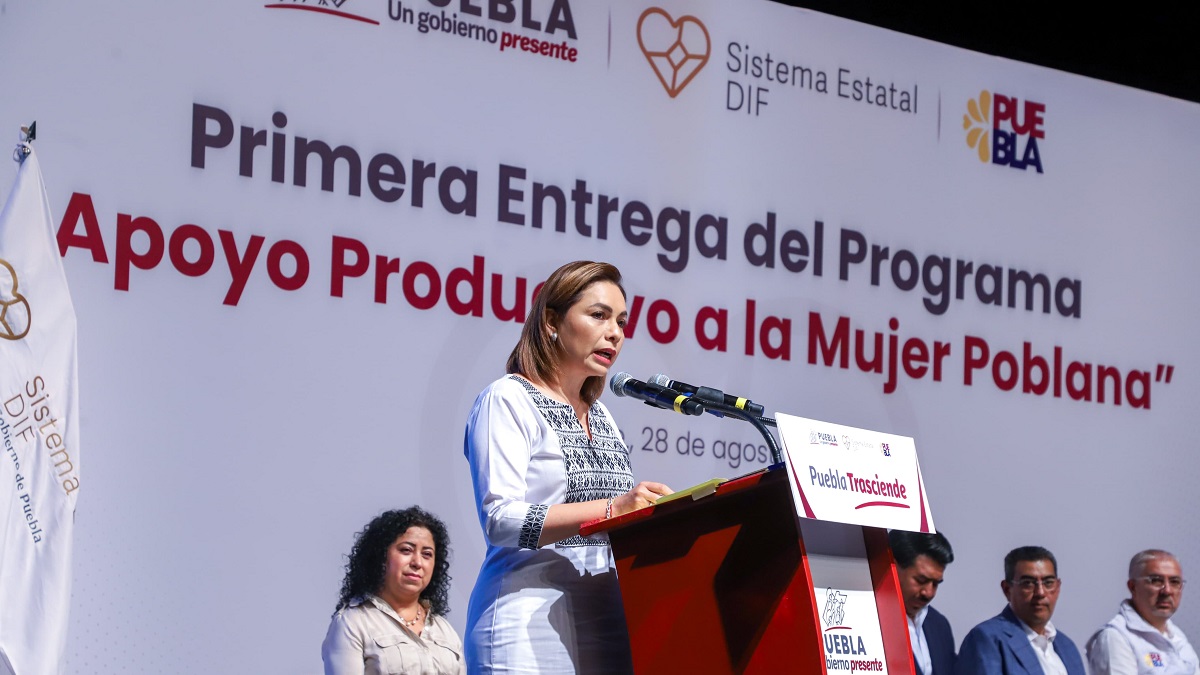 Realiza SEDIF primera entrega del Programa “Apoyo Productivo a la Mujer Poblana”