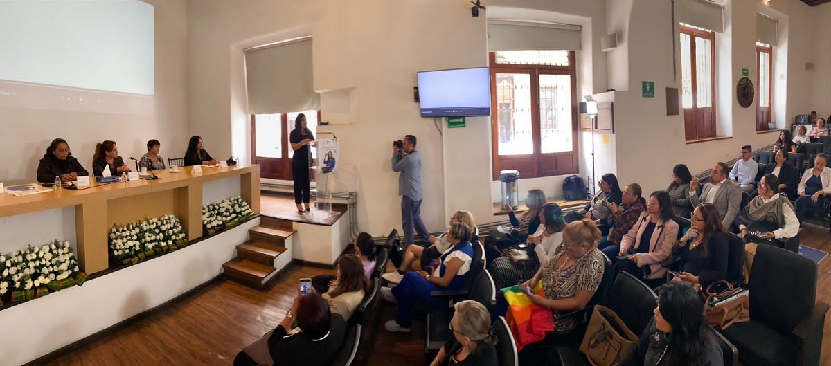 Rinde Congreso homenaje a Aurora Sierra por primer aniversario luctuoso