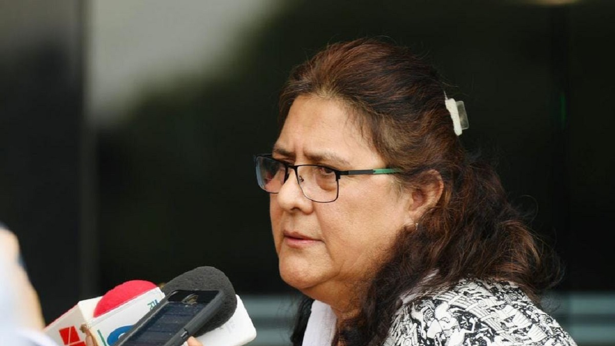 Se registra Rosario Orozco Caballero como diputada federal en San Lázaro