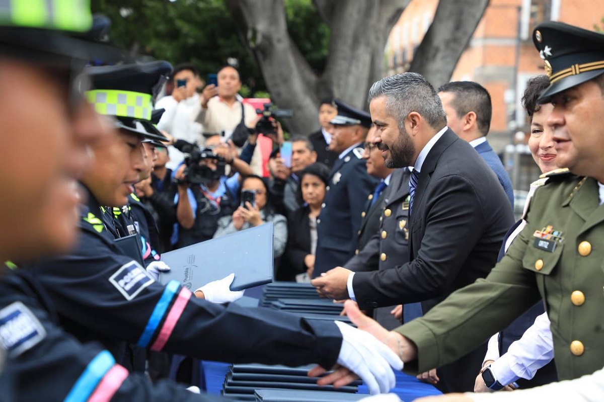 "Graduamos a 757 policías en tres años": Adán Domínguez