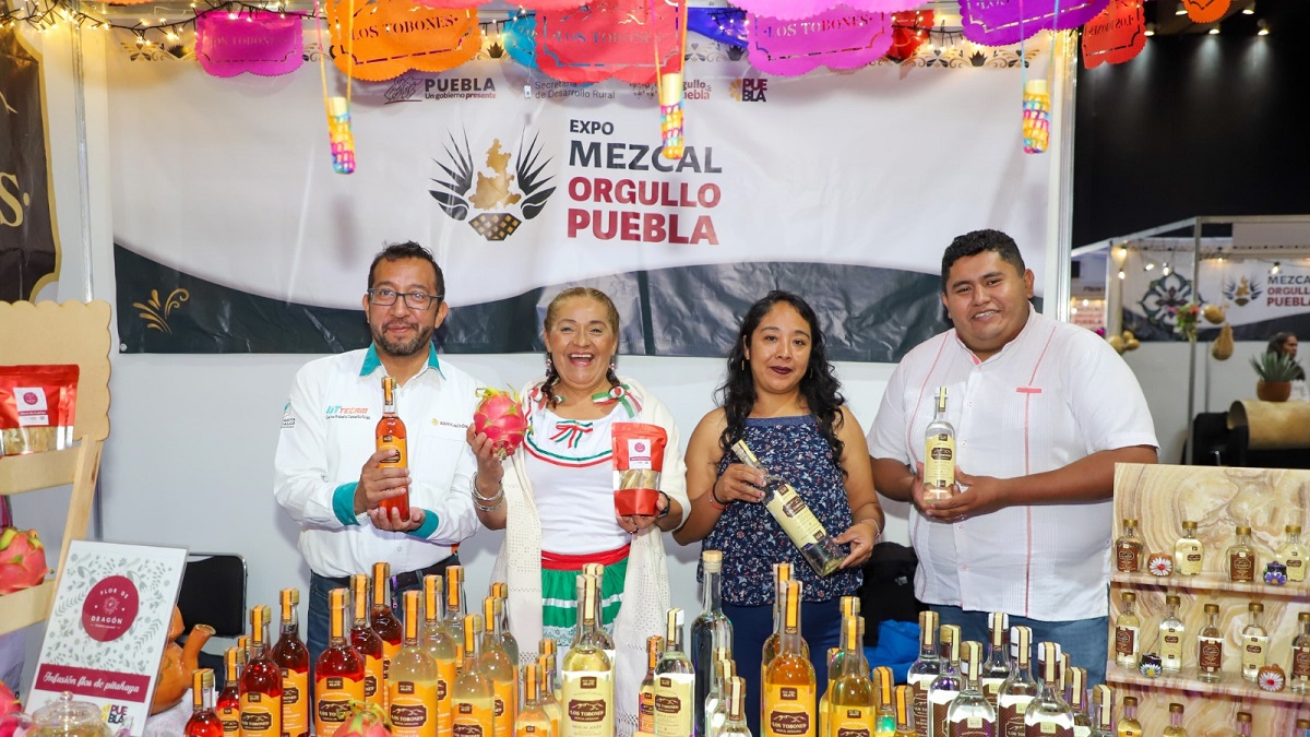 Con “expo mezcal orgullo”, gobierno de Sergio Salomón posiciona a Puebla a nivel internacional