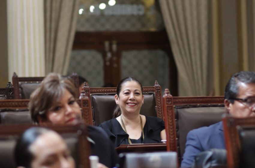  Elige LXII Legislatura a la diputada Laura Artemisa García como presidenta de la JUGOCOPO