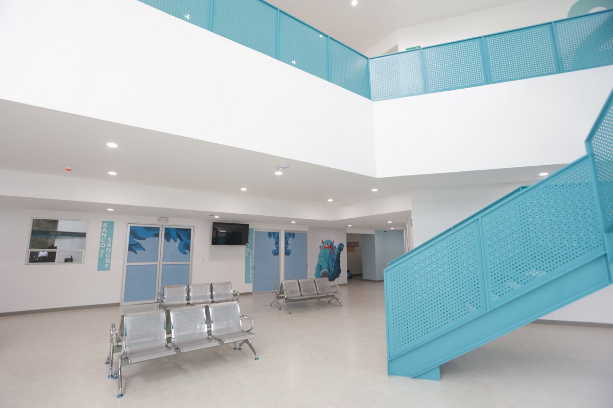 Inaugura Sergio Salomón unidades de oncología y cardiología del HPN; costaron 946.9 mdp