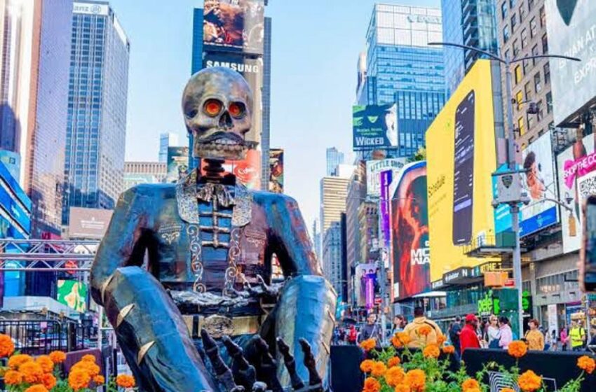  ¡De Atlixco para el mundo! Invadirán mega catrinas Italia, Nueva York y Los Ángeles