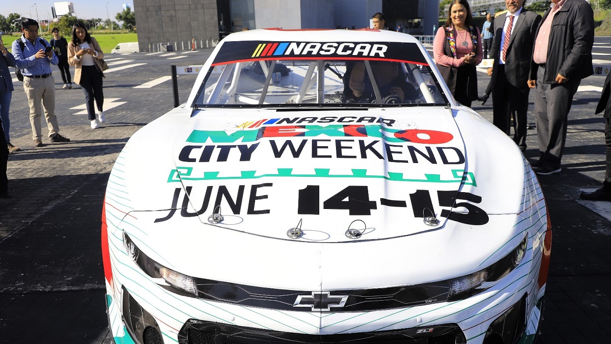 Nascar y Mole de Caderas, oferta turística de octubre en Puebla