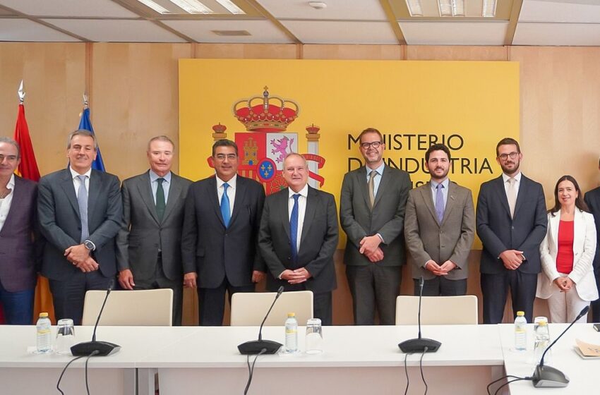  Puebla y España acuerdan fortalecer su potencial turístico e industrial