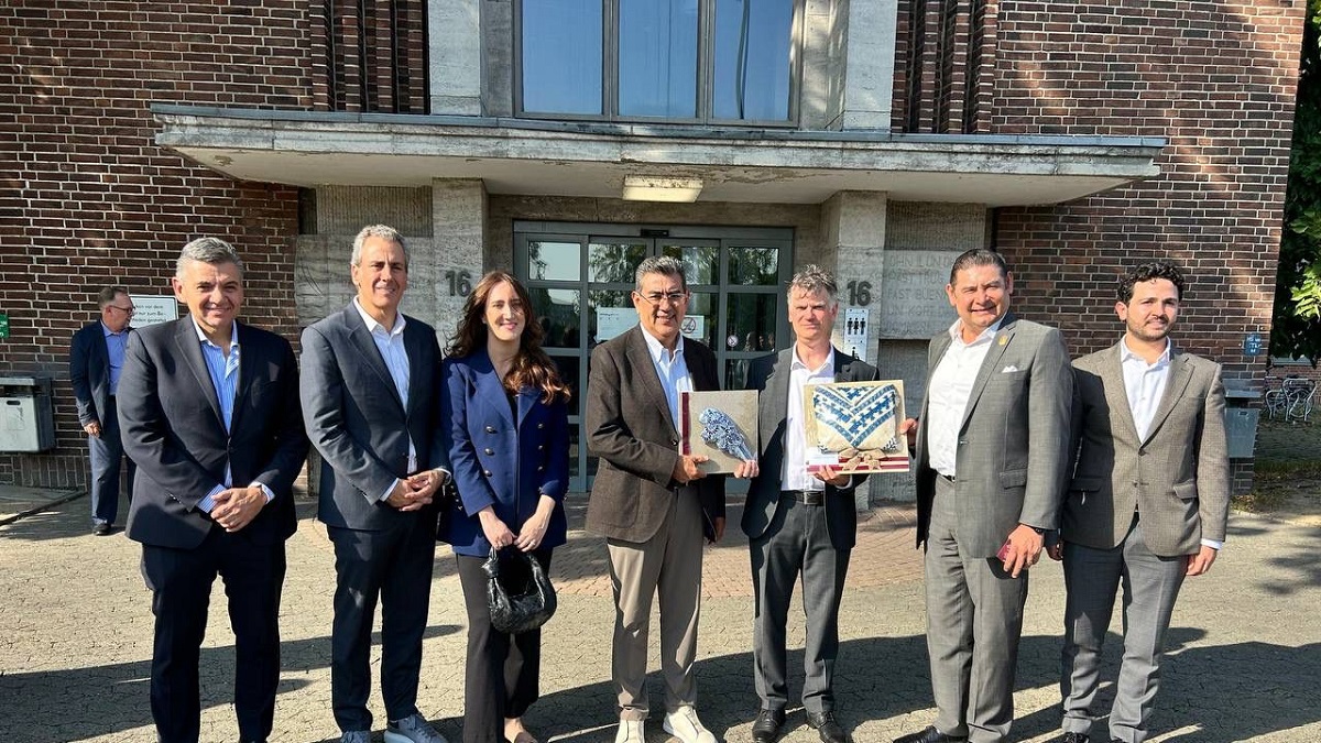 Sergio Salomón, Alejandro Armenta y Pepe Chedraui promueven cooperación comercial con Volkswagen en el marco de 'Invest Puebla'