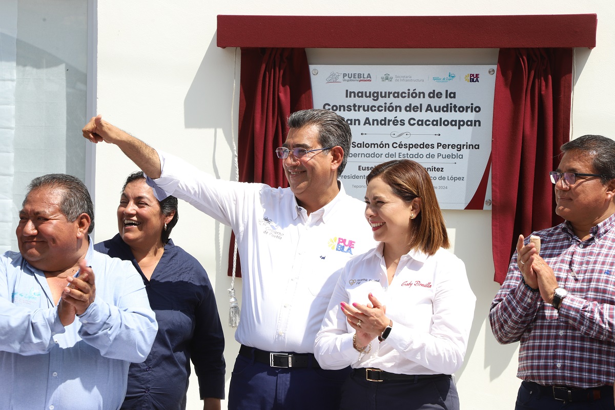 Sergio Salomón comienza despedida como gobernador de Puebla