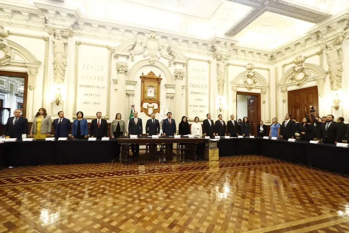 "Corregimos, consolidamos y reafirmamos el rumbo"; Adán Domínguez en el último informe