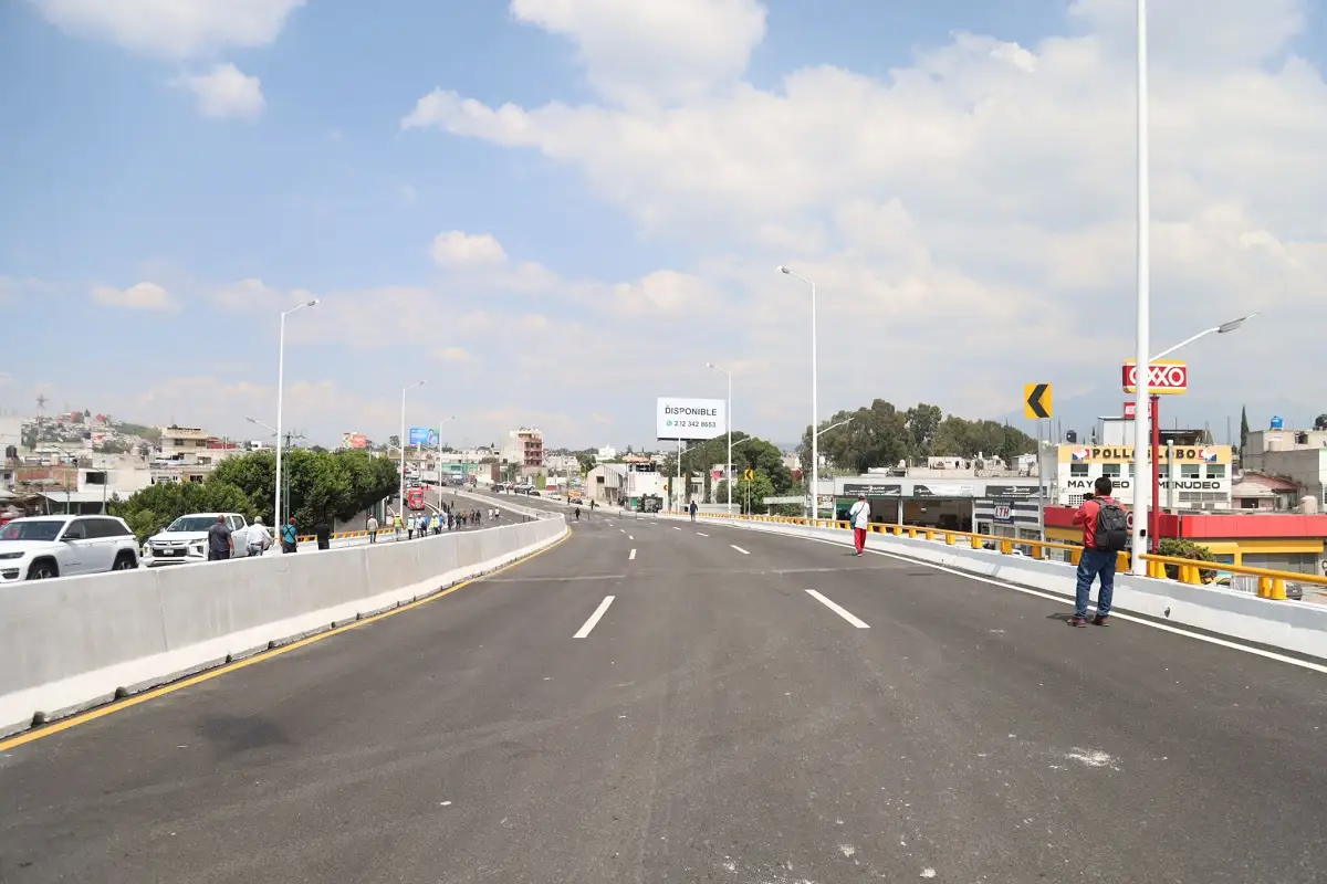 Así se ve el Paso Superior Vehicular Central de Abasto (+FOTOS)