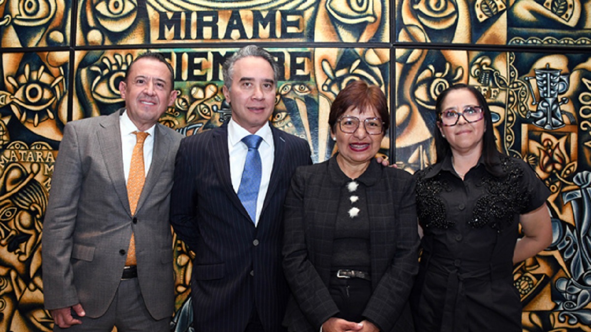 Carlos Luna regresa al CCU después de 15 años con la exposición Entre ósmosis y fusión