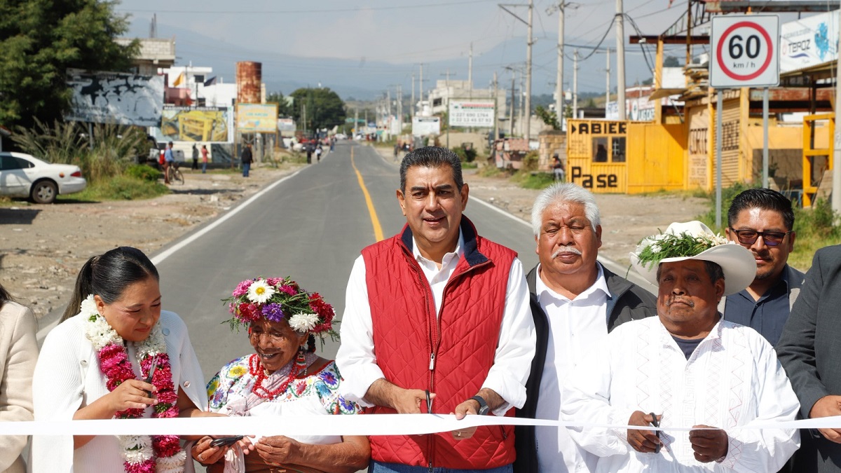 Con rehabilitación de rutas de evacuación, gobierno estatal garantiza seguridad ante contingencia volcánica