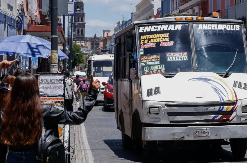  Concesionarios de transporte en Puebla exigen aumento de tarifa para evitar colapso del servicio