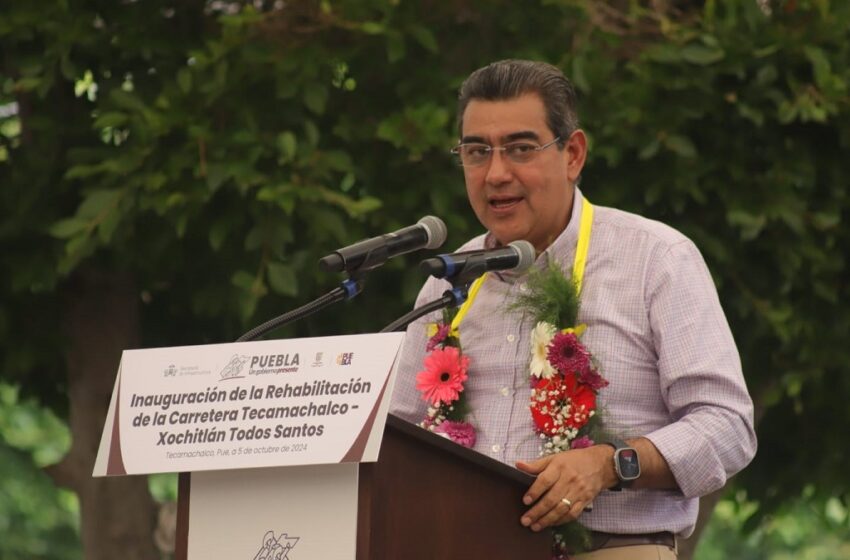  Continúa gobierno de Sergio Salomón invirtiendo recursos en todo el estado; entrega obras en tres municipios