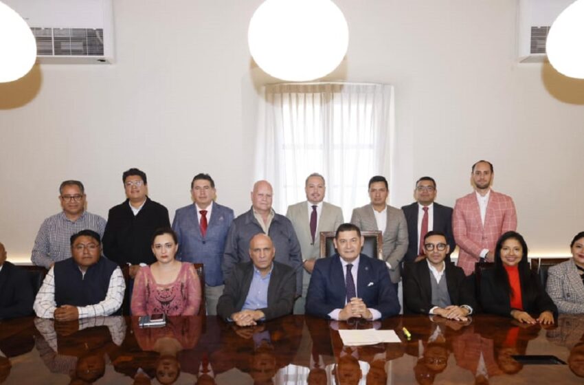  Gobierno de Armenta impulsará modelo de riqueza comunitaria