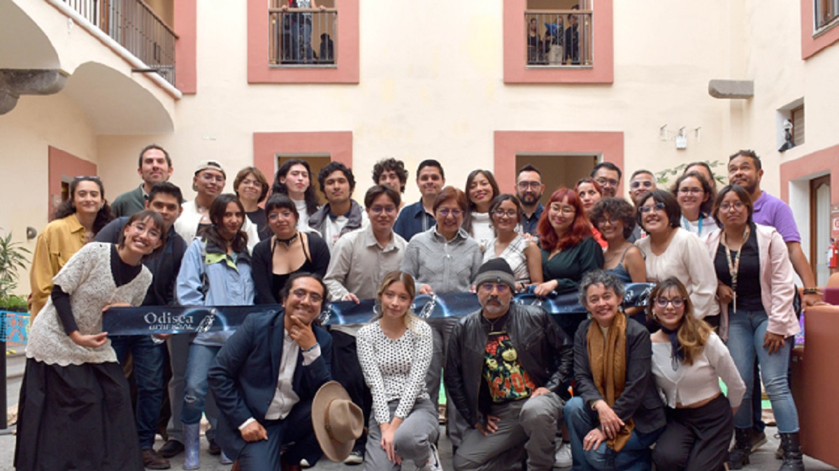 Inaugura Rectora Lilia Cedillo Ramírez tercera muestra artística de estudiantes de Arpa