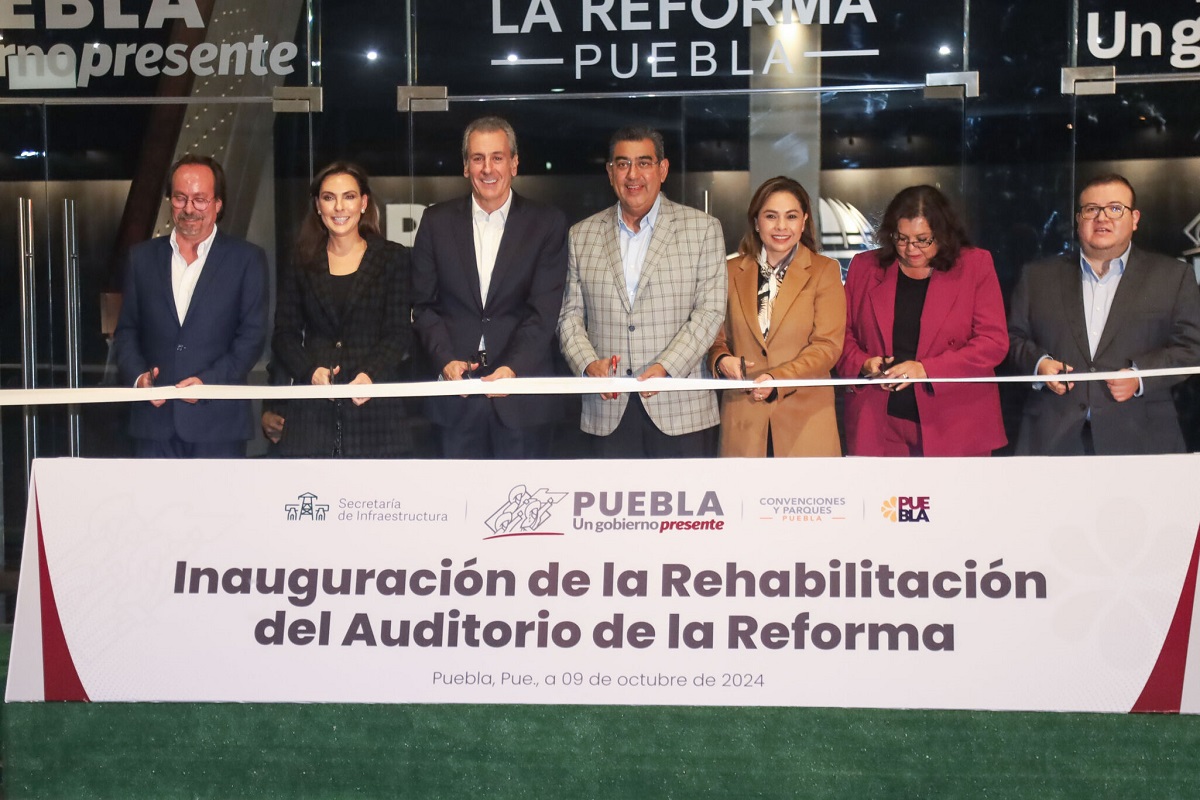 Inaugura Sergio Salomón remodelación del Auditorio de la Reforma