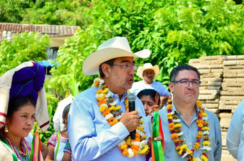  Llama Sergio Salomón a mantener una Puebla unida