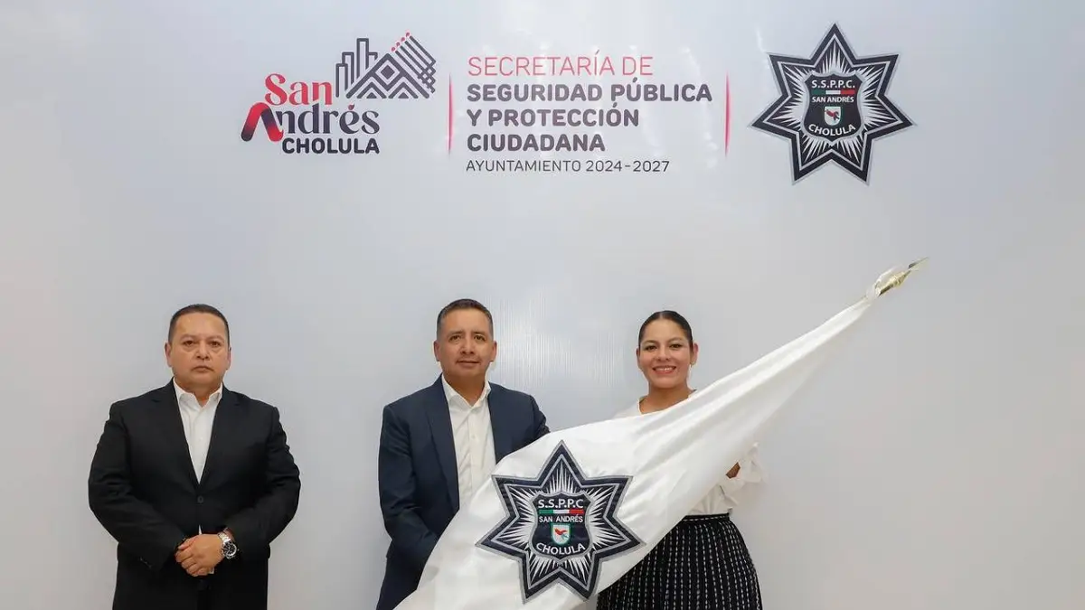 Lupita Cuautle recibe mando del Ayuntamiento de San Andrés Cholula