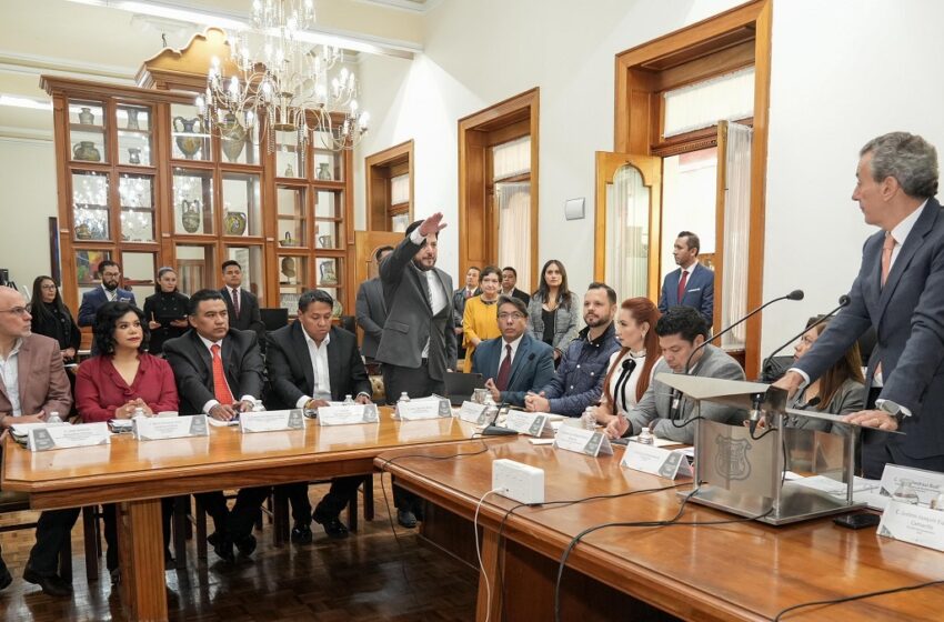  Pepe Chedraui tomó protesta a Jesús Sánchez Reliac como Coordinador General del Instituto Municipal de Planeación