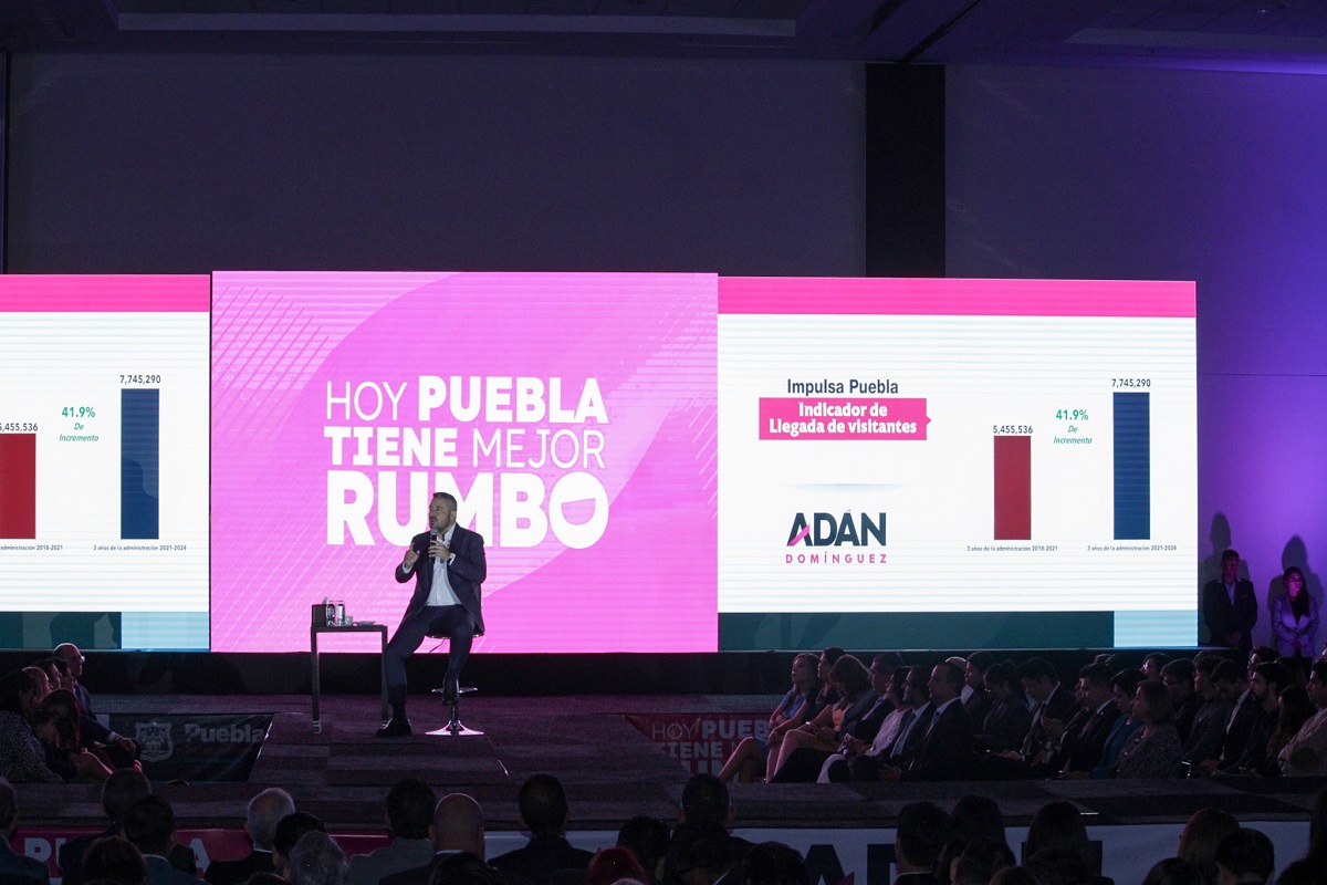 Pronto sabrán de mí Adán Domínguez en el tercer informe de gobierno