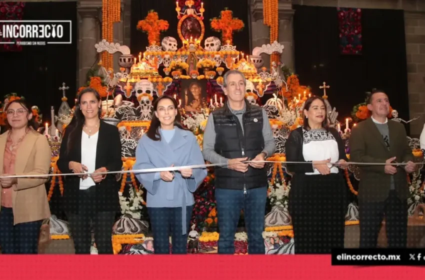  Inauguran Corredor Metropolitano de Ofrendas en Puebla con 30 altares